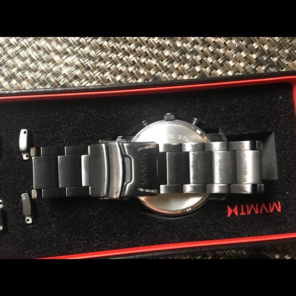 Men’s MVMT Chrono 45 mm watch in Gunmetal - Picture 4 of 6